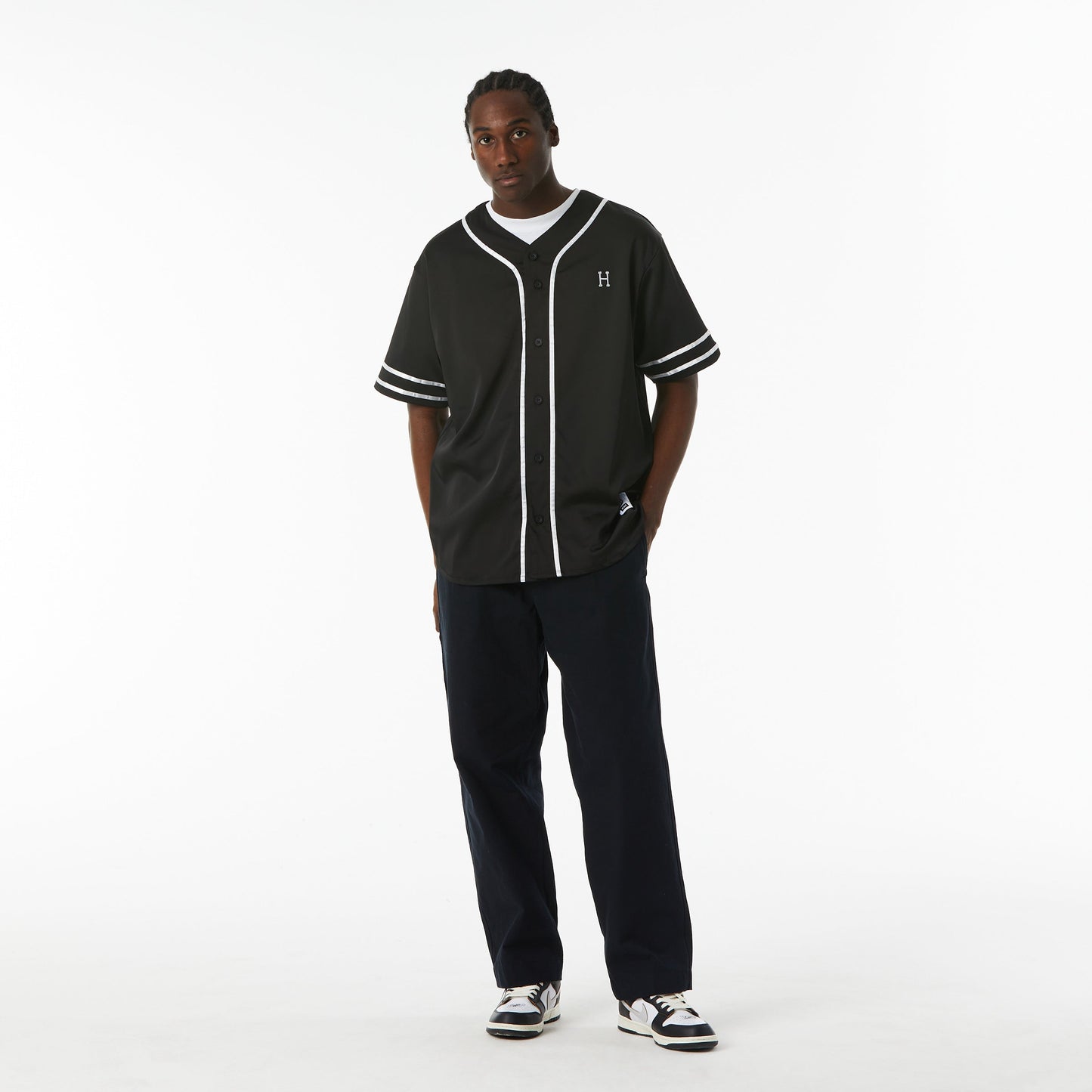 COMMUNITY HAND BASEBALL JERSEY (Black)